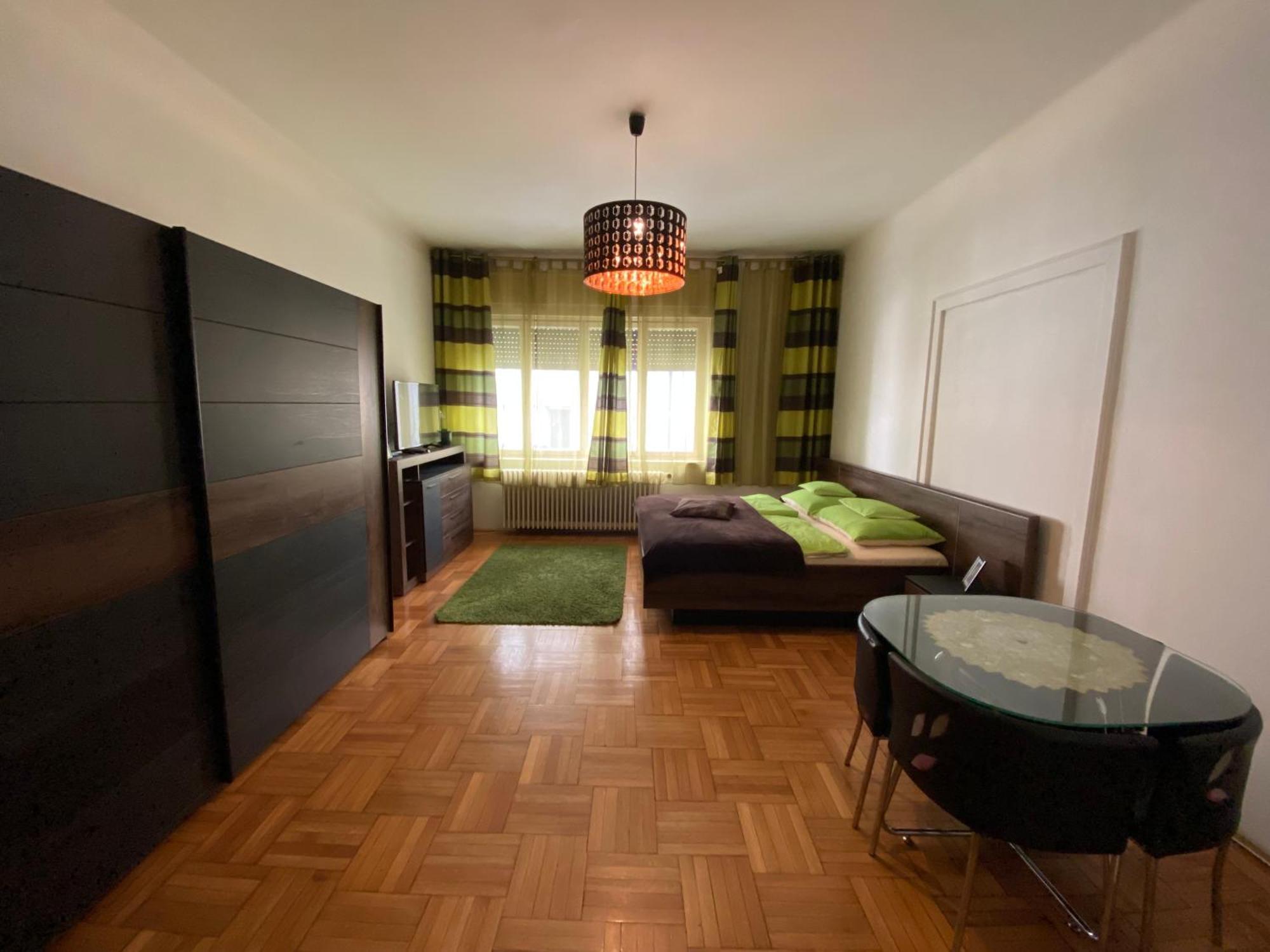 Come & Stay Apartments And Rooms City Center ブダペスト エクステリア 写真
