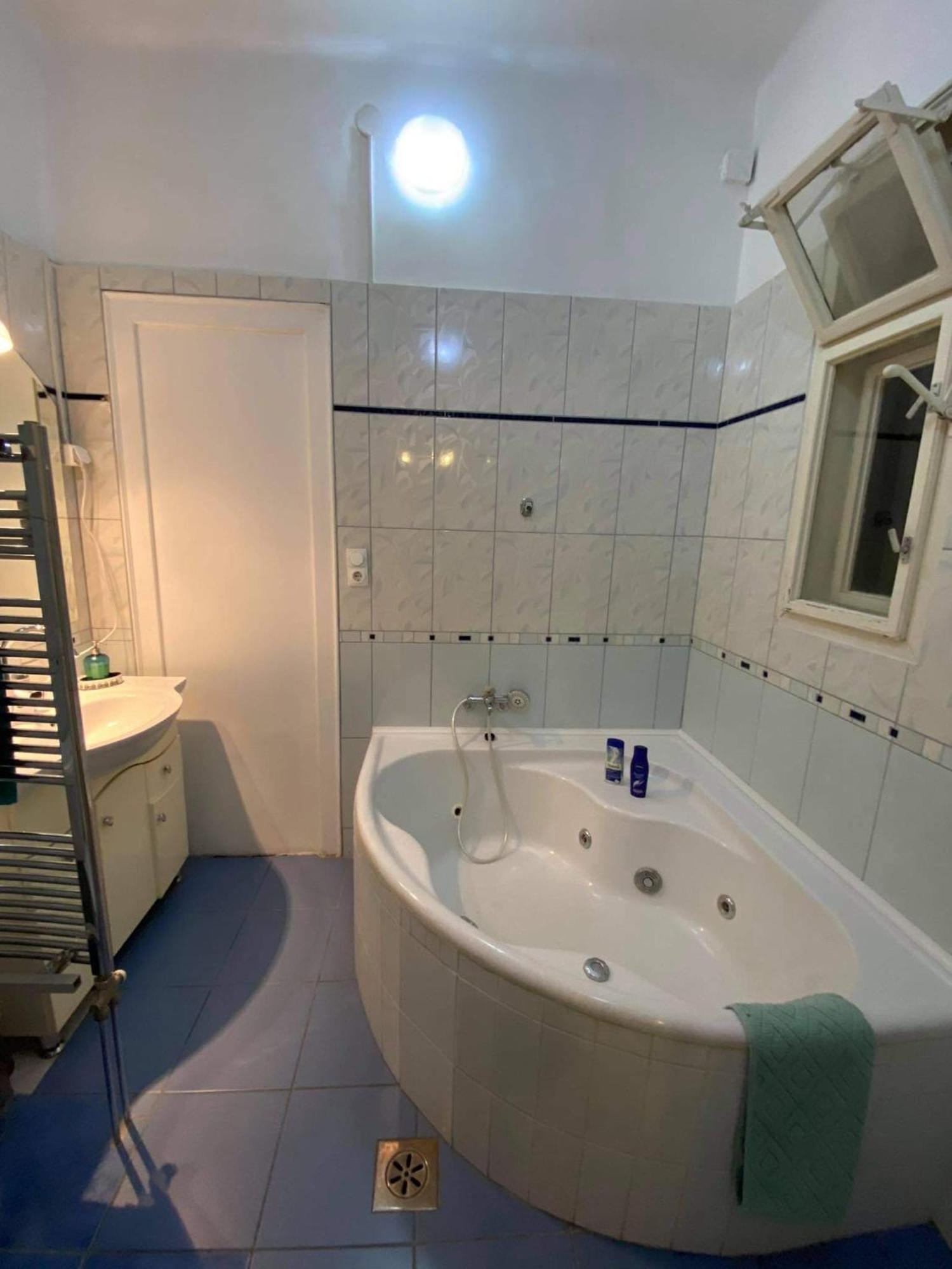 Come & Stay Apartments And Rooms City Center ブダペスト エクステリア 写真