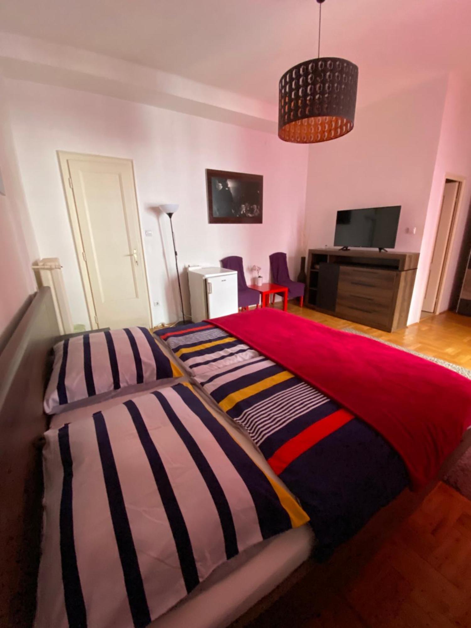 Come & Stay Apartments And Rooms City Center ブダペスト エクステリア 写真