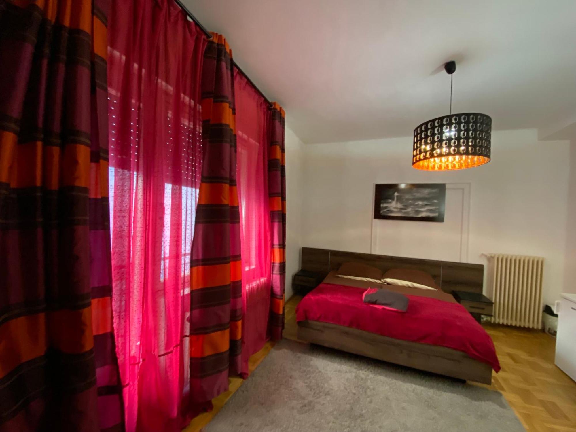 Come & Stay Apartments And Rooms City Center ブダペスト エクステリア 写真